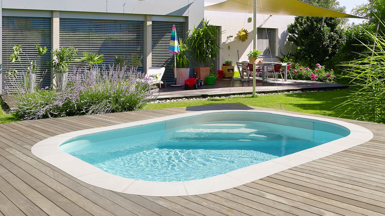 Taille De Piscine Bien Choisir Les Dimensions De Sa Piscine