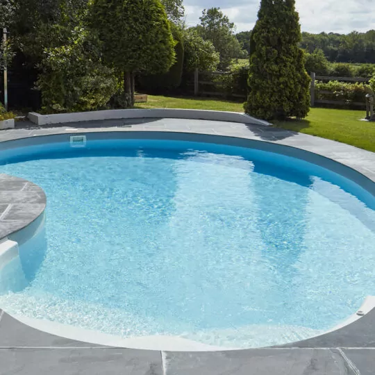 avantages piscine en kit